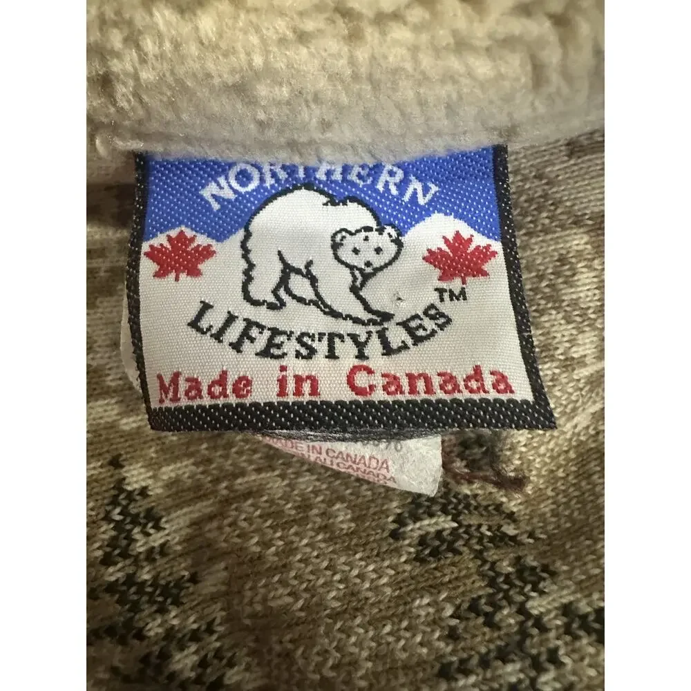 Vintage Northern Lifestyles Canada Bear Graphic Vest Plush Full Zip Size Small - Picture 10 of 13